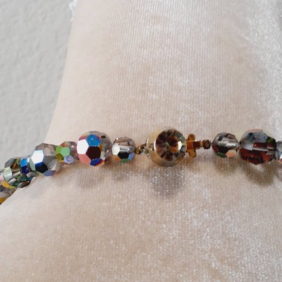 Vintage Aurora Borealis Beaded Necklace with rhinestones - Picture 5 of 10